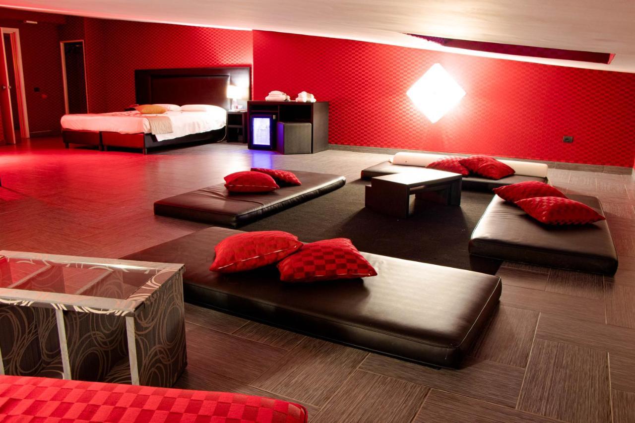 Hotel Masaniello Luxury Casoria Zewnętrze zdjęcie