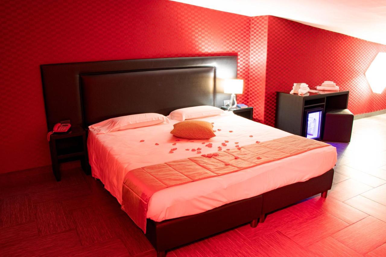 Hotel Masaniello Luxury Casoria Zewnętrze zdjęcie