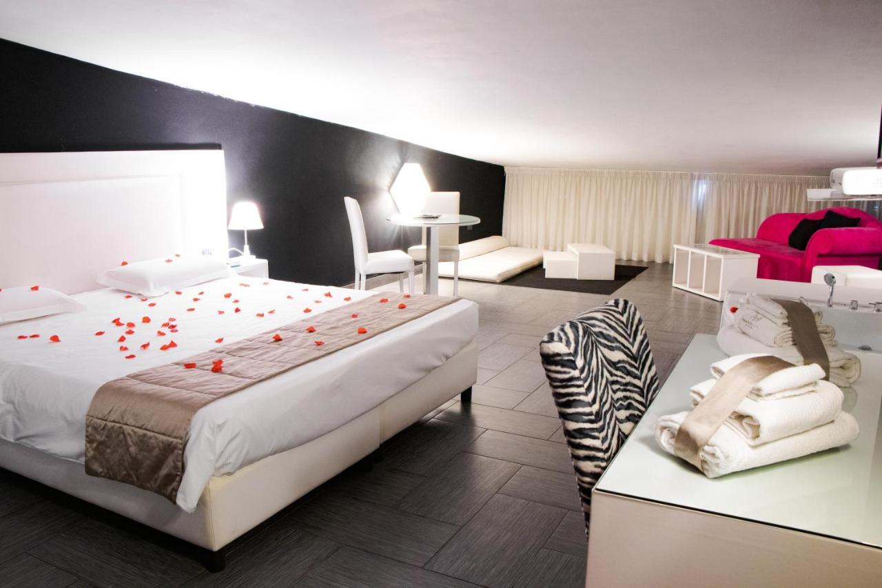 Hotel Masaniello Luxury Casoria Zewnętrze zdjęcie