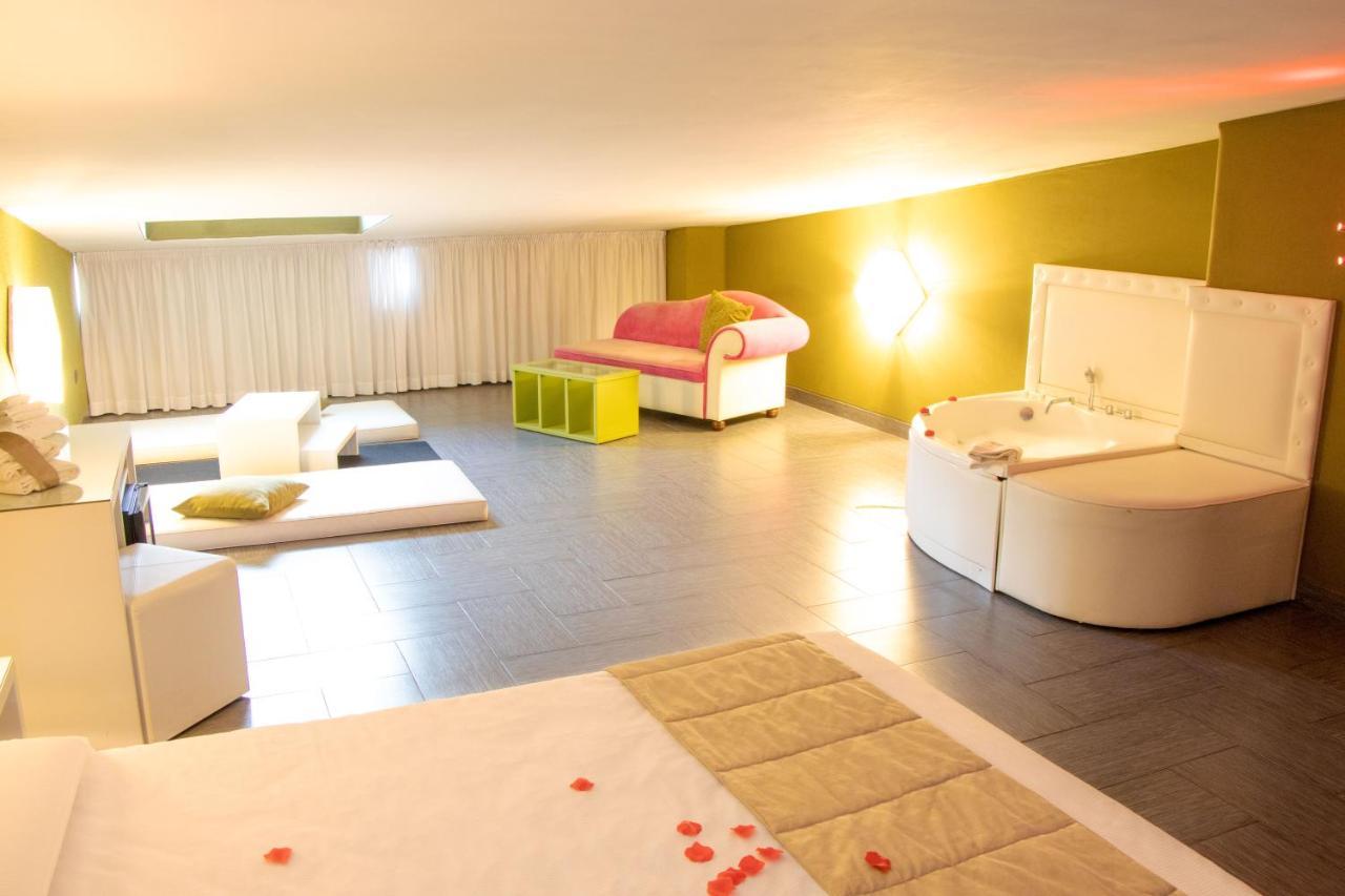 Hotel Masaniello Luxury Casoria Zewnętrze zdjęcie